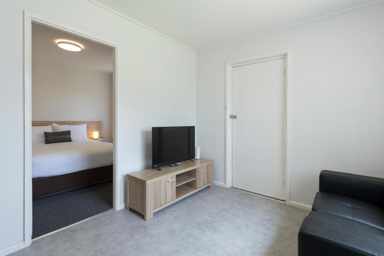 Zig Zag Motel & Apartments Літґоу Екстер'єр фото